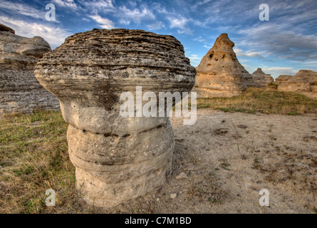 Hoodoo Badlands Alberta Canada écrit sur Stone Park Banque D'Images