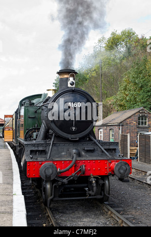 Grande Prairie tank gwr 2-6-2 pas de locomotive à vapeur 4160 station bewdley dans worcestershire sur la Severn Valley Railway Banque D'Images