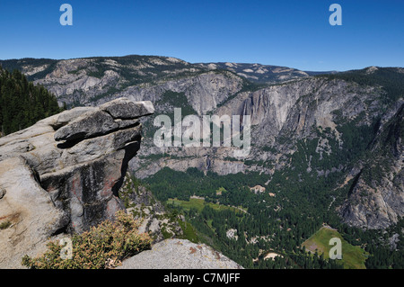 Vue de la vallée Yosemite du Glacier Point. Yosemite National Park, California, USA. Banque D'Images