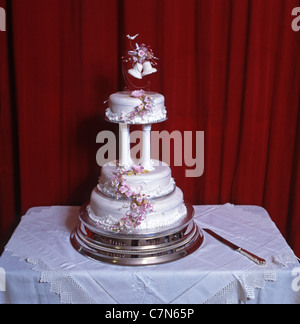 Trois niveaux, gâteau de mariage ronde