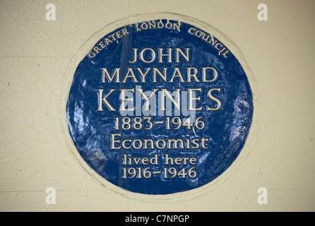 Greater London Council blue plaque marquant un accueil de l'économiste John Maynard Keynes, Gordon Square, Londres, Angleterre Banque D'Images