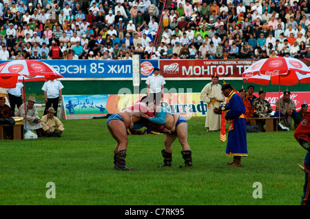 Les lutteurs mongols, Lantern Festival, Stade National, Ulaanbaatar, Mongolie. crédit : Kraig Lieb Banque D'Images