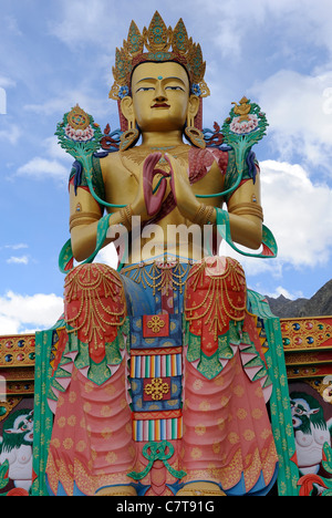 Statue de Jampa (futur Bouddha Maitreya) rapporté à 32 mètres, 106 pieds, de hauteur. Diskit, Monastère de Deskit Gompa, Diskit Gompa Banque D'Images
