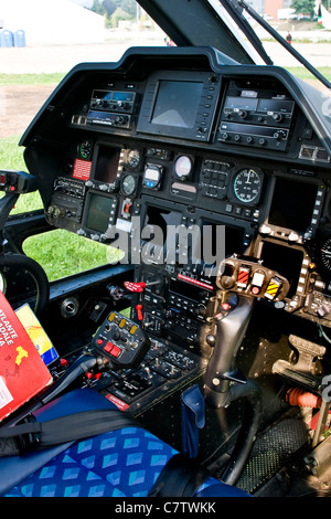 Poste de pilotage hélicoptère Banque D'Images