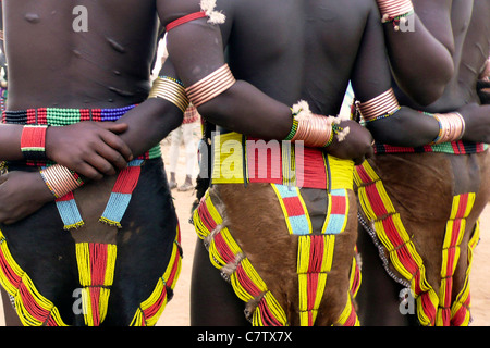 L'Afrique, l'Éthiopie. Harmer people dancing Banque D'Images