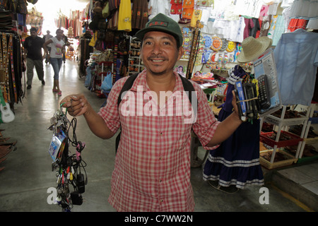Nicaragua, Amérique centrale, Managua, Mercado Roberto Huembes, marché, shopping shopper shopping shopping magasins marché marchés achats vente,
