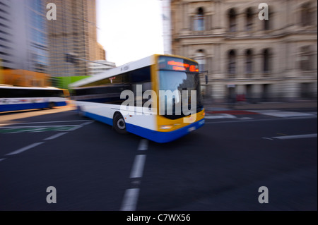 Le Conseil municipal de Brisbane Australie Bus Banque D'Images