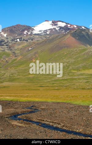 (1446m) de snæfellsjökull dans le nord-ouest du Parc National de Snæfellsjökull de Reykjavik en Islande de l'ouest. Banque D'Images