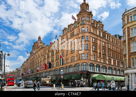 Harrods, Londres. Grand magasin Harrods, Brompton Road, Knightsbridge, Londres, Angleterre, Royaume-Uni Banque D'Images