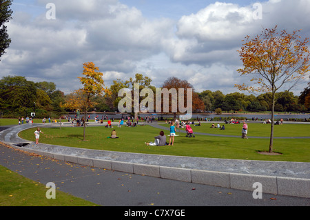 Le Princess Diana Memorial Fountain dans Hyde Park Banque D'Images