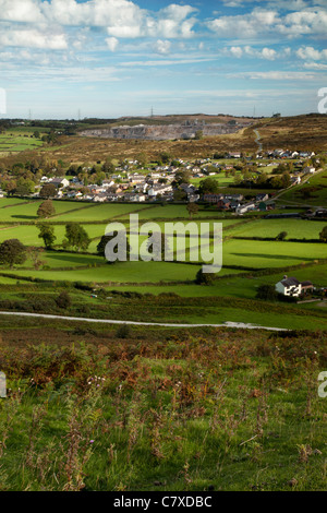 Rhes-y-cae village de l'ancien fort de colline de Moel Ffagnallt dans le Nord du Pays de Galles Banque D'Images