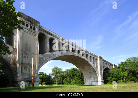 Les quatre grands, pont ferroviaire à Sidney Ohio construite en 1853. Banque D'Images