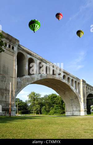 Les quatre gros pont de chemin de fer, Sidney de l'Ohio. Il a réalisé depuis 1923 de la circulation ferroviaire Banque D'Images