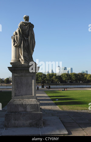 Statue de George II à l'Université de Greenwich London Banque D'Images