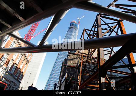 Le gratte-ciel Shard bâtiment en construction à London Bridge, Londres, Angleterre Banque D'Images