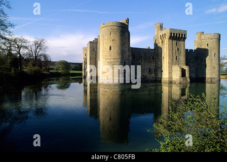 L'Angleterre, le Kent, le Château de Bodiam Banque D'Images