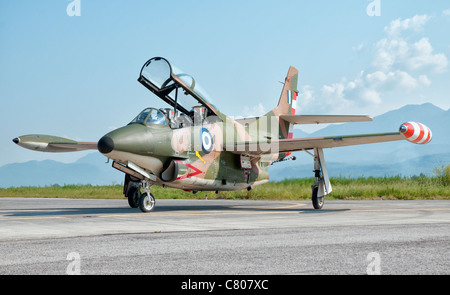 Un T-2 Buckeye de l'Hellenic Air Force à la base aérienne de Kalamata, Grèce. Banque D'Images