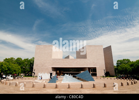 La dramatique est de la National Gallery of Art de Washington D.C. Banque D'Images