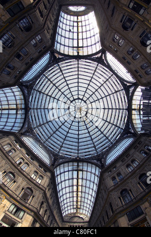 L'Italie, Campanie, Naples, la Galleria Umberto I Banque D'Images