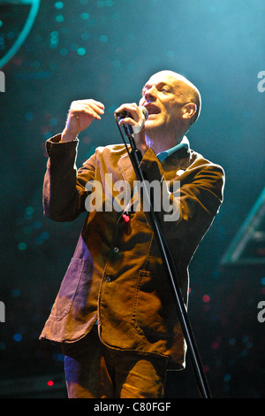 REM sur la pyramide de la scène La scène du festival de Glastonbury 2003 Banque D'Images