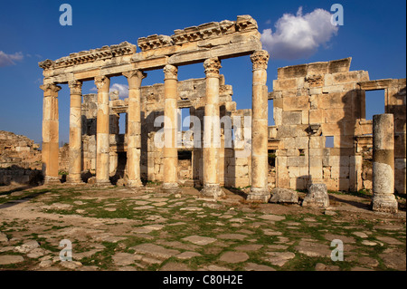 La Syrie, Apamée, les ruines. Banque D'Images