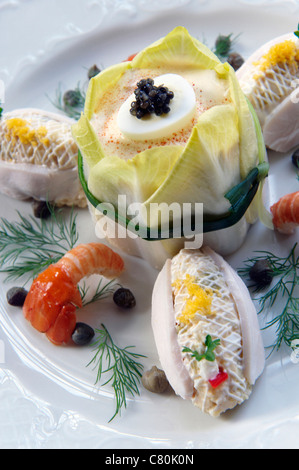 La Russie, Moscou, le Café Pouchkine, Olivier Salad Banque D'Images