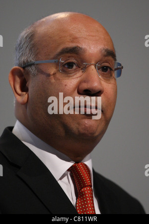 MP, Keith Vaz, PRÉSIDENT DU HOME AFFAIRS S 28 Septembre 2011 L'AAC LIVERPOOL ANGLETERRE Banque D'Images