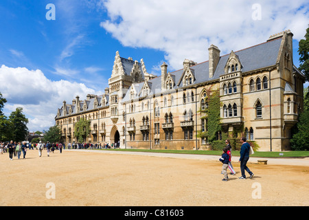 L'Université d'Oxford. Christ Church College de large à pied, Oxford, Oxfordshire, England, UK Banque D'Images