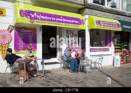 Un Cornish Ice Cream Shop à St Ives, Cornwall, Angleterre. Banque D'Images