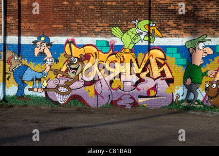 Graffiti sur Detroit Michigan USA bâtiment vacant Banque D'Images