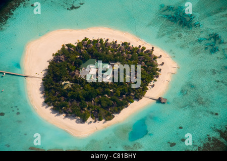 Îles Maldives vue aérienne, plages, atoll, sable, coraux, paradise, île tropicale, l'eau claire, les vacances, l'été Banque D'Images