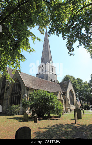St Mary's Church, Church Street, Cheltenham Spa, Gloucestershire, en Angleterre, Royaume-Uni Banque D'Images