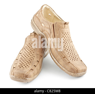 Chaussures hommes daim beige isolated on white Banque D'Images