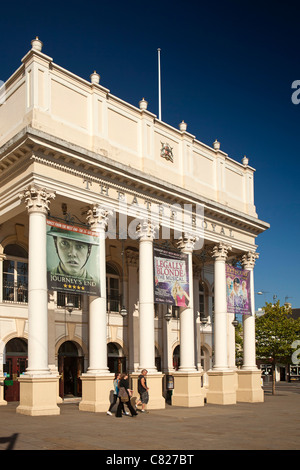 Royaume-uni, Nottingham, Nottinghamshire, Upper Parliament Street, Theatre Royal Banque D'Images