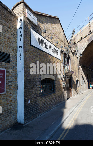 Quai des vins, Stoney Street, Borough Market, Southwark, Londres, Angleterre, Royaume-Uni. Banque D'Images