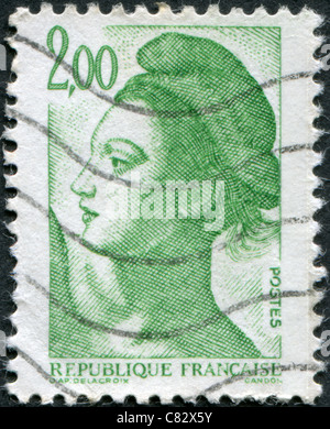 FRANCE - 1982 : timbre imprimé en France, représente la liberté guidant le peuple, un fragment, par Eugène Delacroix Banque D'Images