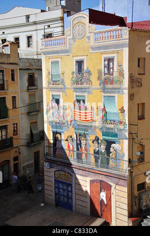 Photo murale sur l'immeuble, Plaça dels Sedassos, Vieille Ville, Tarragona, Costa Dorada, province de Tarragone, Catalogne, Espagne Banque D'Images