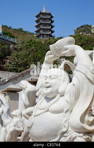 Vietnam, Hoi An, Danang, la montagne de Marbre, statue en marbre de Bouddha heureux Banque D'Images
