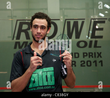 Ramy Ashour (Égypte) a remporté le Grand Prix de Grande-Bretagne 2011 ROWE à Manchester en battant la numéro 1 Nick Matthew (Angleterre) Banque D'Images