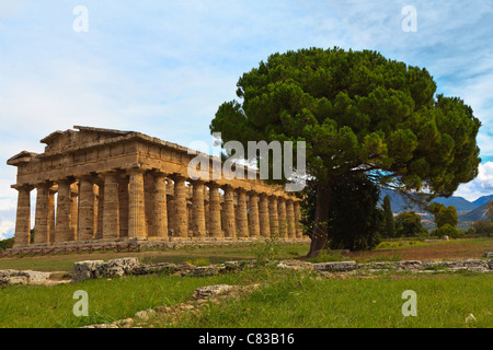 Temple de Neptune ou Poseidon à Paestum Banque D'Images