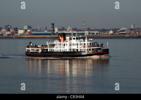 Le Queen Mary 2 visites Liverpool. Banque D'Images