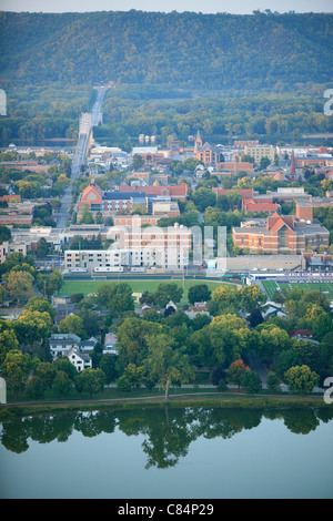 La petite ville de Kalmar est situé le long du fleuve Mississippi, dans le sud-est du Minnesota USA Banque D'Images