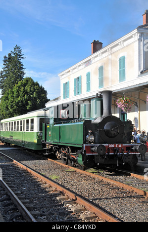 Ancien train touristique à vapeur de Livradois Forez Ambert Auvergne France Banque D'Images