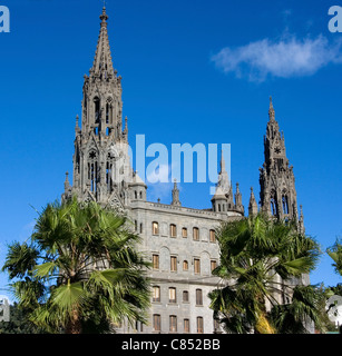 Église paroissiale de San Juan Bautista, Arucas, Gran Canaria. Modèle libération - Aucun Banque D'Images