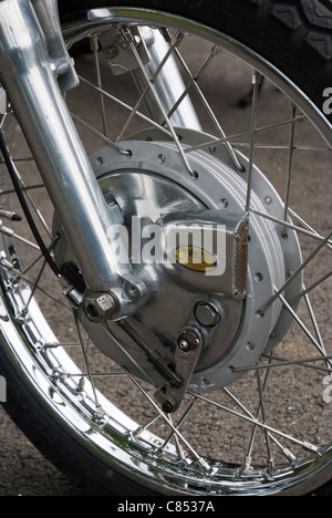 Tambour de frein avant ventilé moto Banque D'Images