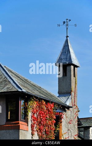 Tourelle et girouette. Hill House', 'Gillinggate, Kendal, Cumbria, Angleterre, Royaume-Uni, Europe. Banque D'Images