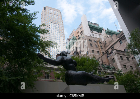 Le jardin de sculptures du musée d'Art Moderne, New York City USA Banque D'Images