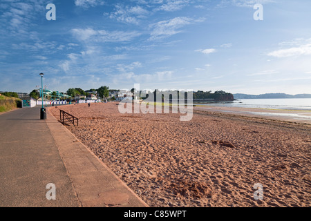 La Promenade et la plage au petit matin, Goodrington Sands South, Torbay, Devon, Angleterre, Royaume-Uni Banque D'Images