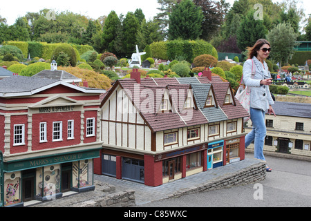 Bekonscot model village and railway, Beaconsfield, Buckinghamshire, UK Banque D'Images