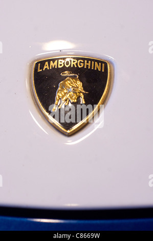 Logo emblème Lamborghini, célèbre constructeur automobile de luxe Banque D'Images